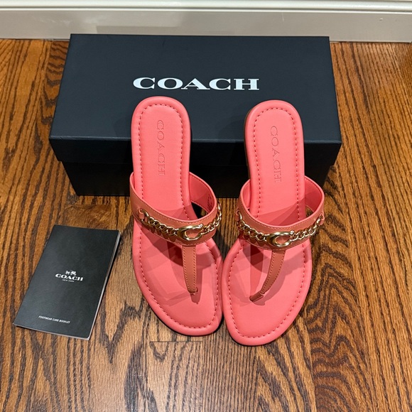 Coach coral Sandals with Gold Chain Accent. Jaclyn leather sandal size 8 B - Picture 1 of 7
